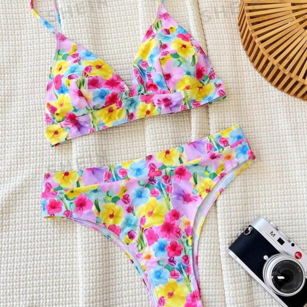 New SHEIN Swim Summer Beach Women's Colorful Printed Bikini Set